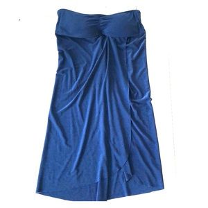 Blue strapless dress